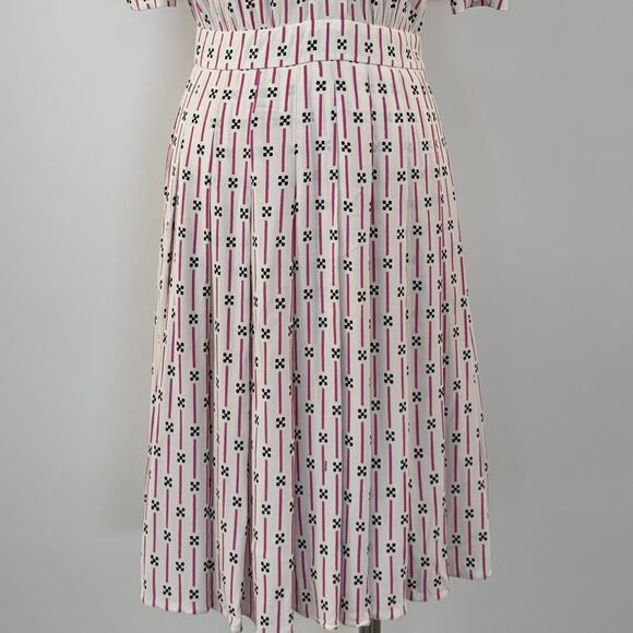 Prada Short-Sleeve Pleated Dress Knee-Length White Pink Striped Print 40 (US 4) - Picture 5 of 16